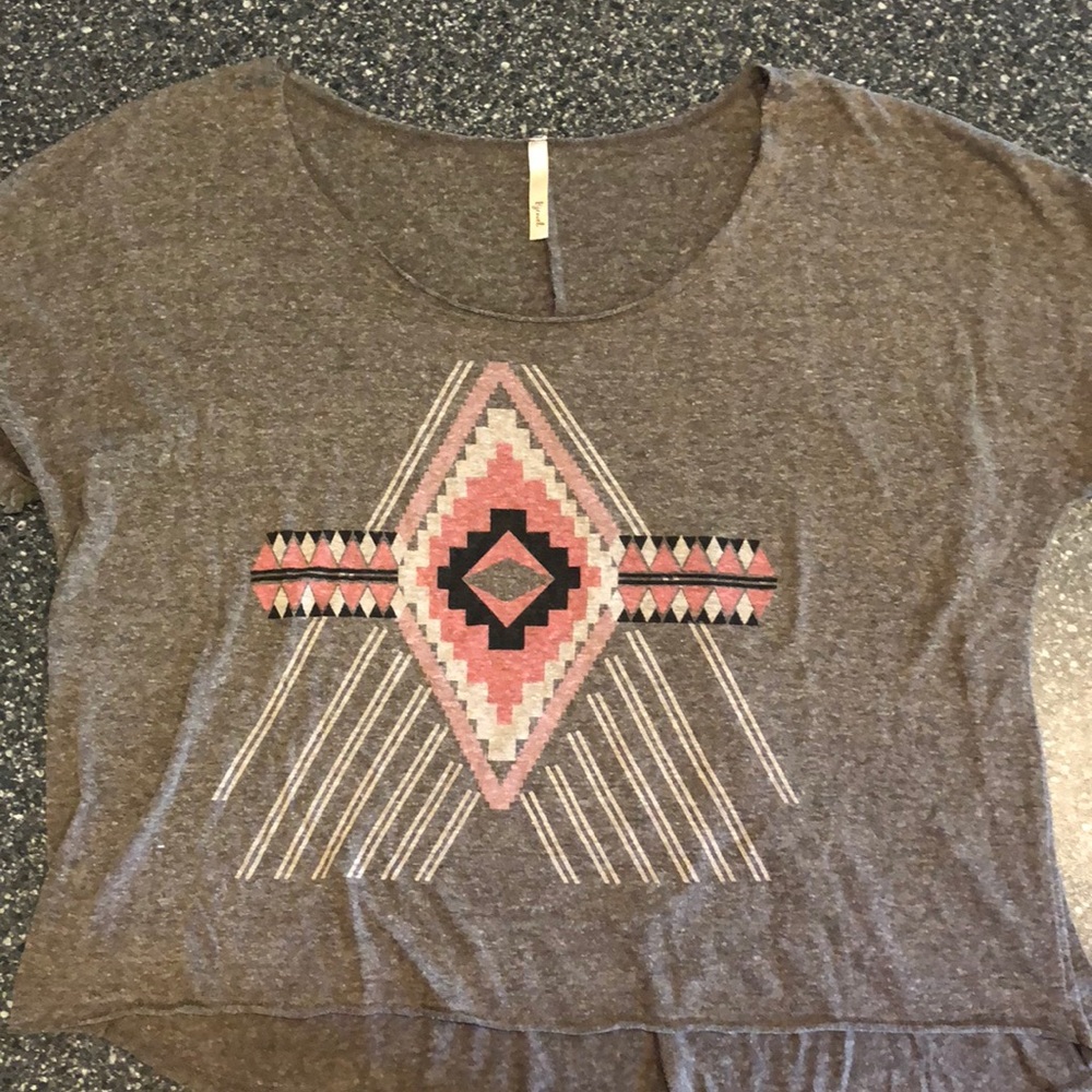 Short sleeve top